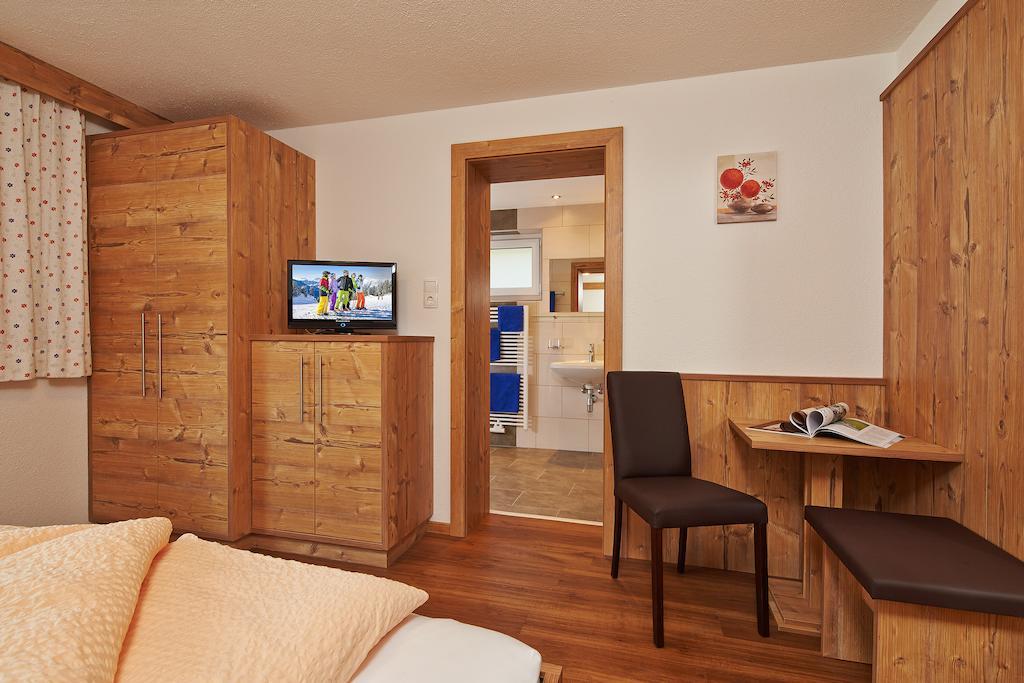 Gaestehaus Falkner Ignaz Sölden Chambre photo